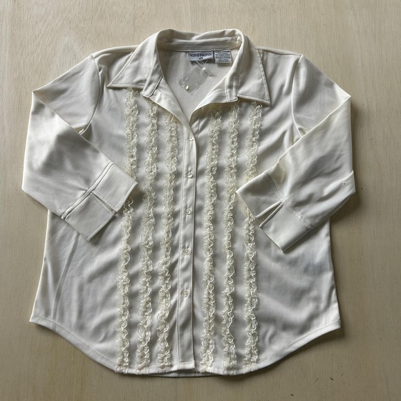 kathy ireland Tops - Vintage Kathy Ireland Shirt Womens Large White Ruffle Front 3/4 Sleeve Button Up